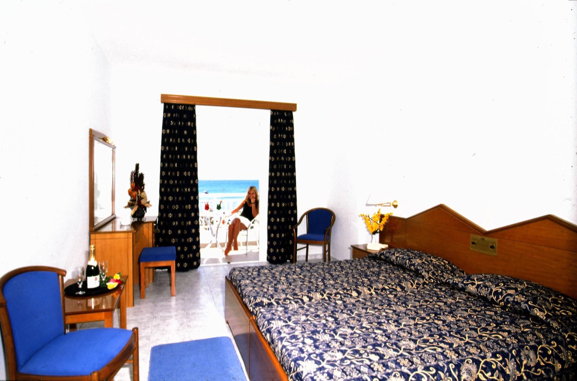 Astir Palace Hotel Laganas Exterior foto